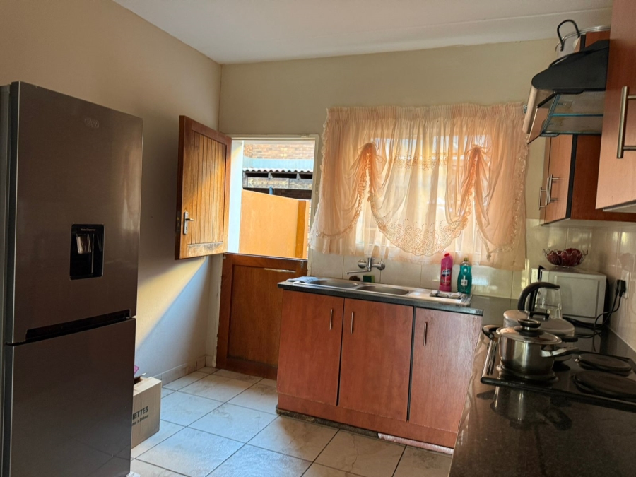 3 Bedroom Property for Sale in Waterval East North West